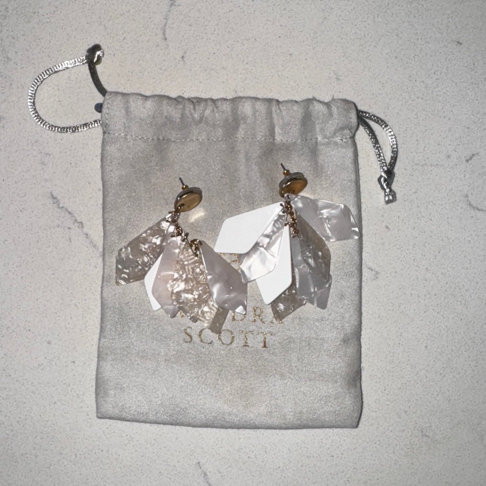 Kendra Scott Dangly Earrings